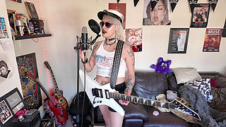 Musical Differences - Pegging the Bassist Sph
