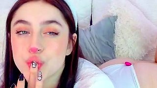 Hot brunette close up pussy masturbation on cam