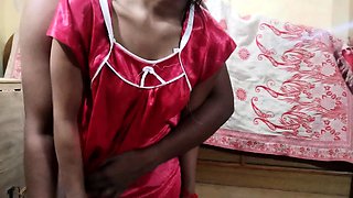 Desi Bhabhi From Indian Village Having Amazing Sex
