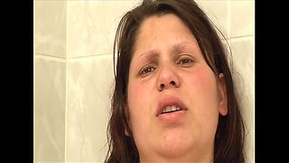 Pregnant Lesbian Gets Her Cunt Licked