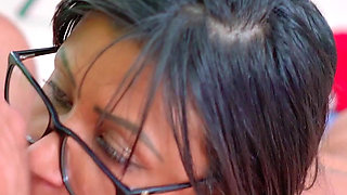 Famous Producer of Sun7 Studio Wants Sex and She Couldn't Resist and Has Good Sex