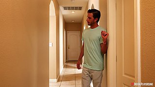 The Houseguest 1 - Flixxx