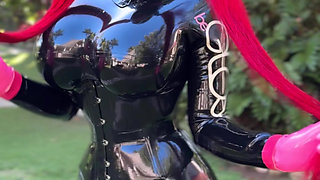 Begloss Girl in Paradise