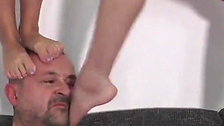 Brat Girls Have Fun with Slave Smirni