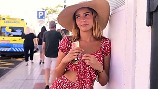 Bralessforever - Sexy Agatha