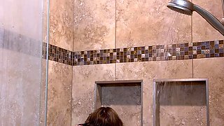 Leann amateur beautiful brunette with big boobs