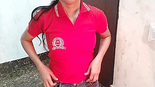 Bhabhi ko paise dekar jabar dasti pela