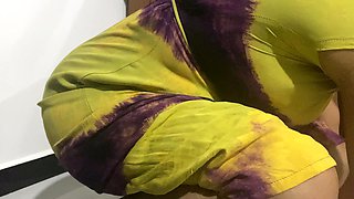 Maid Tamil Aunty Hardwork with Big Baloons