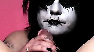 Black Metal Goth Deepthroats so Good That She Gets Two Throatpies
