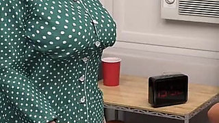 Grandma's House:college Days #04