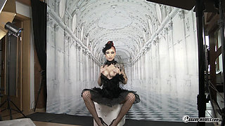 Anne Wild - 398 - Photoshoot Backstage