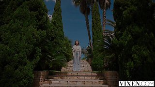 Vixen featuring Jimmy Bud and Kelly Collins's spooning clip