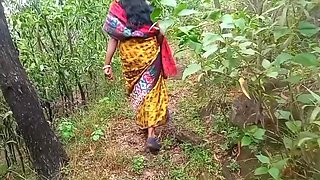 Village Bhabhi Facked by a School Student in Forest