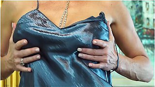 Dirty Wife Ainsley Adams Toys Her Shaved Twat