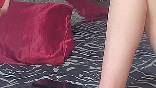 Hot Blonde MILF Mutual Masturbation Amateur Sex