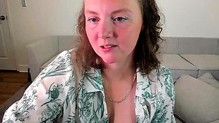 amateur older woman with big boobs