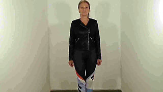 Hot Granny Wears Thongs and Leggings!