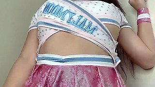 Love Chat Big Boobs Brunette Masturbating For Cam