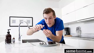 Fortunate boy has to please stepsis and her bffs - victoria gracen, Daisy Stone, Zoe Parker