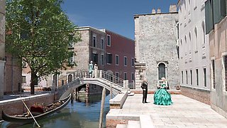 Sexy Baroness fucks with Casanova in luxury room in Venice