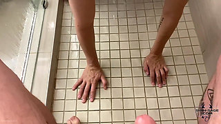 The Sinn Sage Shower Experience Featuring Sinn Sage, Drake Man O'war