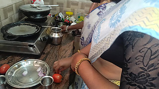 Hot lesbian viral video