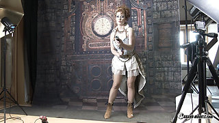 Isabella Lui - 392 - Photoshoot Backstage