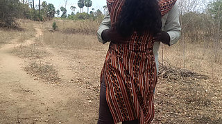 Married housewife enjoying outdoor fuck