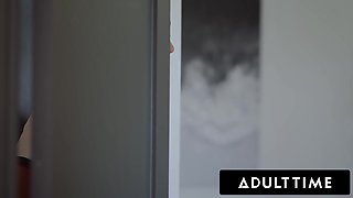 Sex phone operator Kimmy Kimm CATCHES her roommate SPYING on her masturbating and CAN'T RESIST FUCKING!