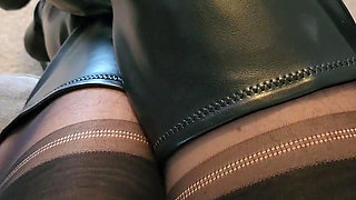 High heels and jerk off