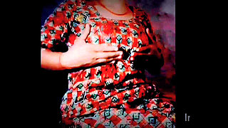 Hot India girl desi giving solo