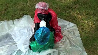 Amateur CDin latex dildoing