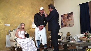 Horny father in law wants to watch the bride getting fucked and juiced