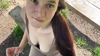 I Met A Beautiful Girl On A Dating Site. She Gave Me A Blowjob On Our First Date In The Park