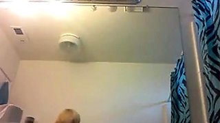 Big Booty White Girl on Cam