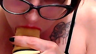 Extremelly Sloppy Throatfuck