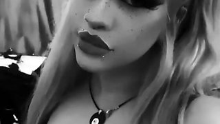 Latex Stepmom
