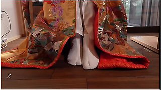 A Fake Bride Who Cant Resist And Secretly Masturbates In Her Kimono