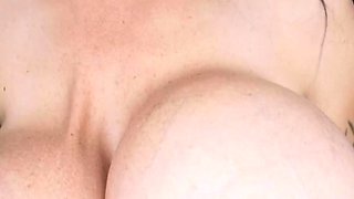 Masturbation close up Tamara big clit