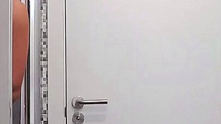 Amateur Webcam Cute Teen Plays Solo with Big