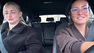 Alice and Ariana get fucked without limits! - Jacquie et Michel TV