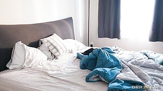 Zoey Uso's oral xxx by Brazzers Exxtra