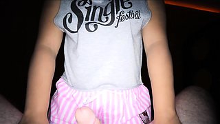 Chubby amateur Thai teen bargirl emptying a small white cock