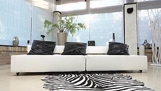 21 Sextury - Model Heidi Van Horny Takes Every Inch of This Cock in Her Tight Ass