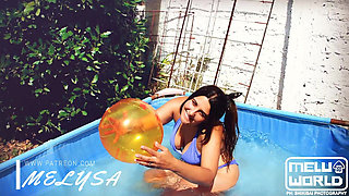 Backyard Water Party Blowjob - Meluworld