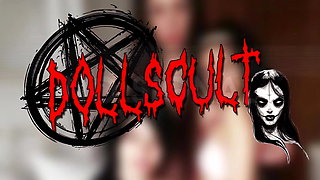 Sissi flashes her wonderful body in slow motion - DOLLSCULT