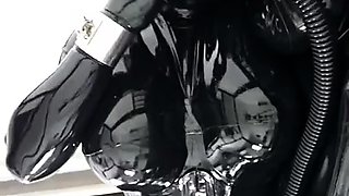 Mistress Danica latex solo masturbation