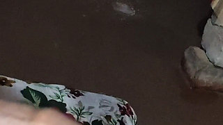 Desi Gao Ki Lucky Ki Mms Huy Leak Apne Ghar Mein Premi Se Chudai Wali Rhi Thi.hot