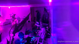 Amateur Blowjob Fun with Hot Body Brunette Babes