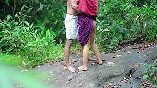 Pardha Mallu Couple Deep Forest Sex - Anal Doggy Style & Kissing in Nature Part 1